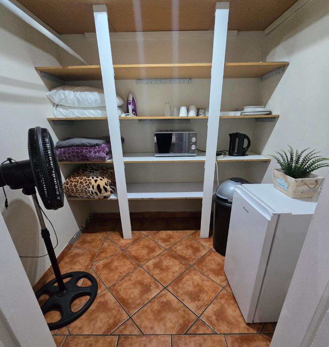 Zhantique Guest House 1- Unit 5 Boksburg Kültér fotó